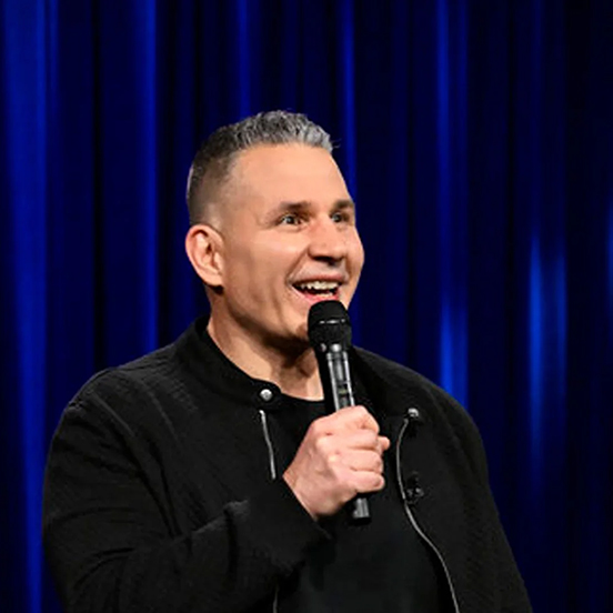 Featured Comedian: Mike Vecchione